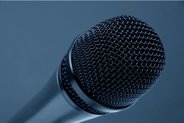 BEST MICROPHONE FOR SINGING IN 2025- Neumann TLM 102